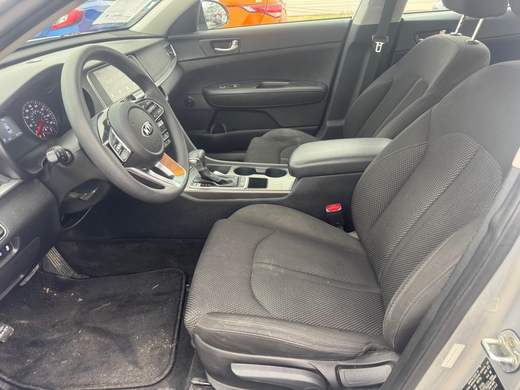 2019 Kia Optima Image 10