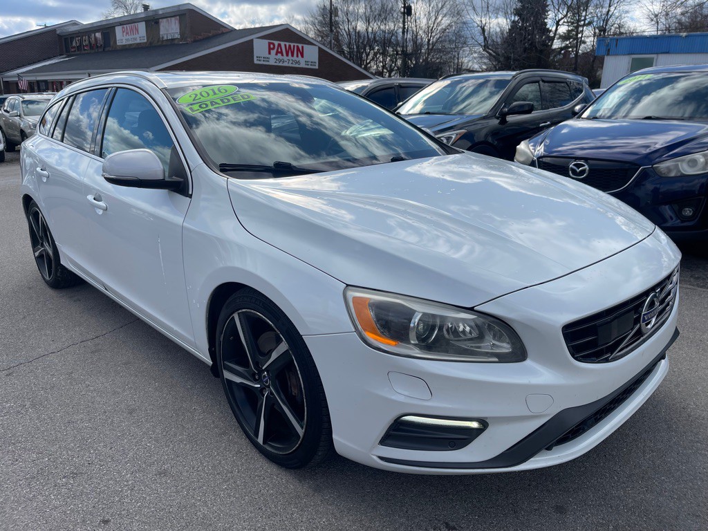 2016 Volvo V60 Image 3