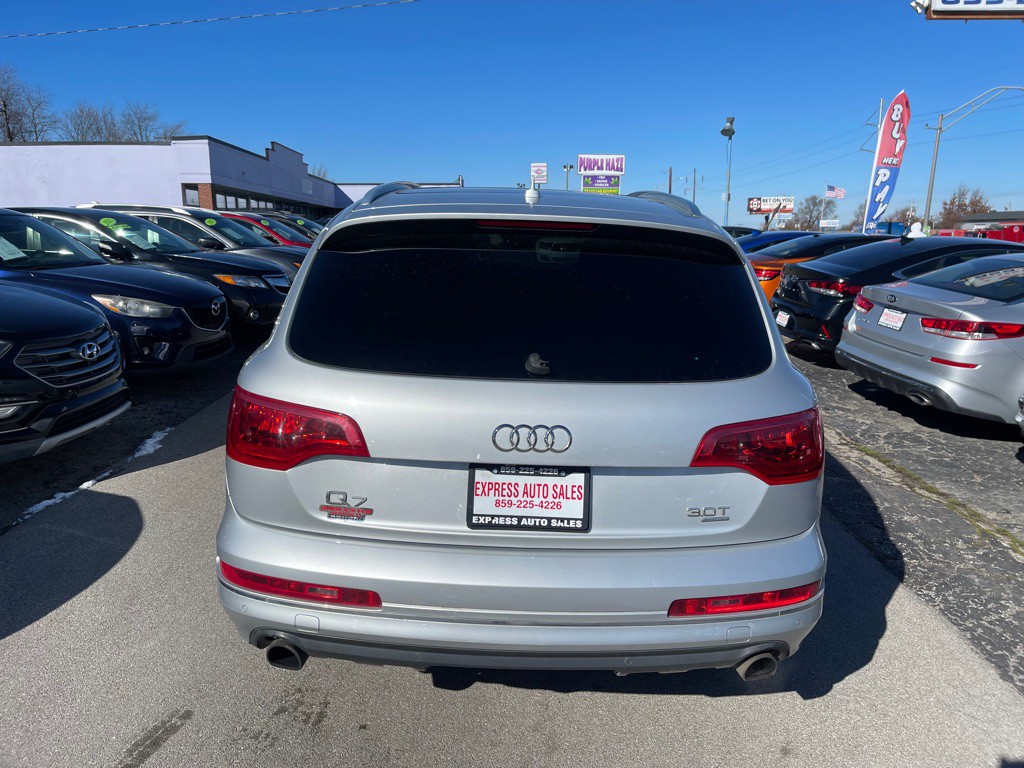 2015 Audi Q7 Image 5