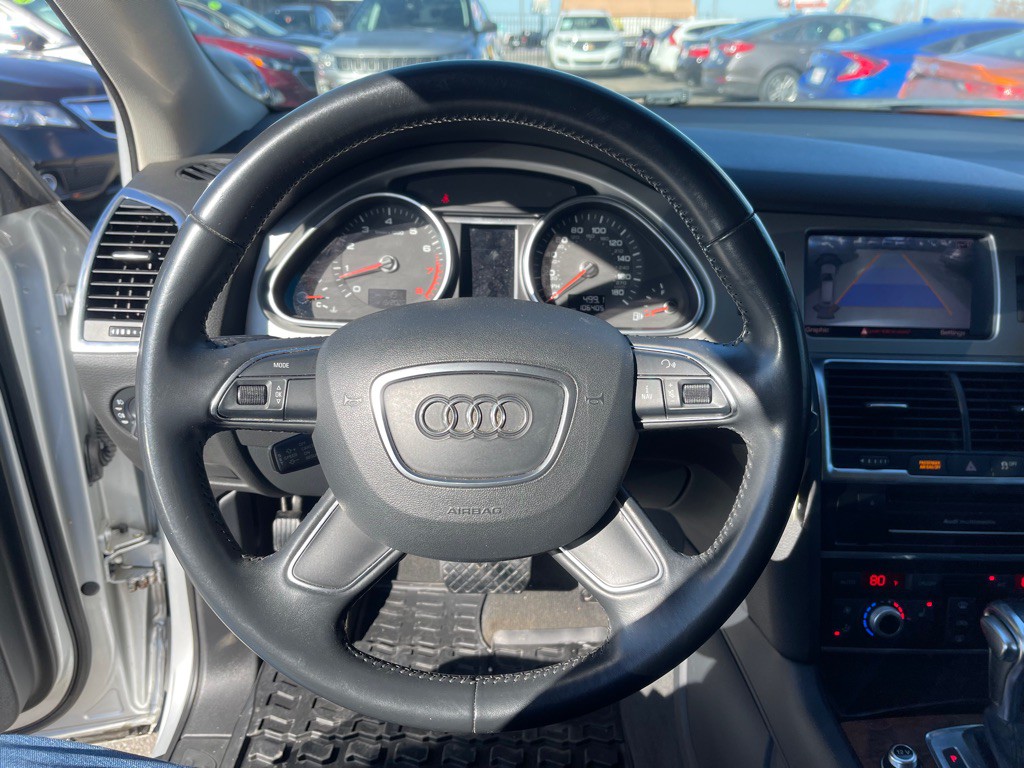 2015 Audi Q7 Image 11