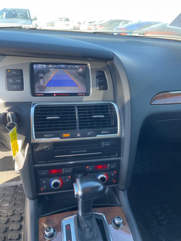 2015 Audi Q7 Image 12