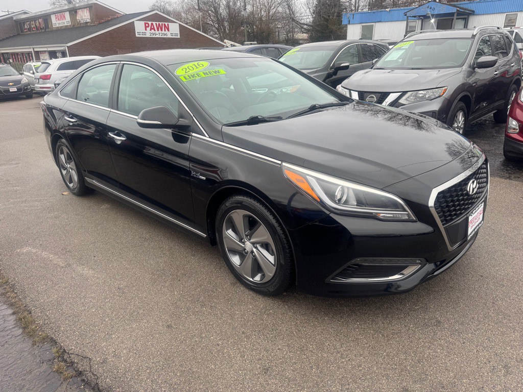 2016 Hyundai Sonata Image 3