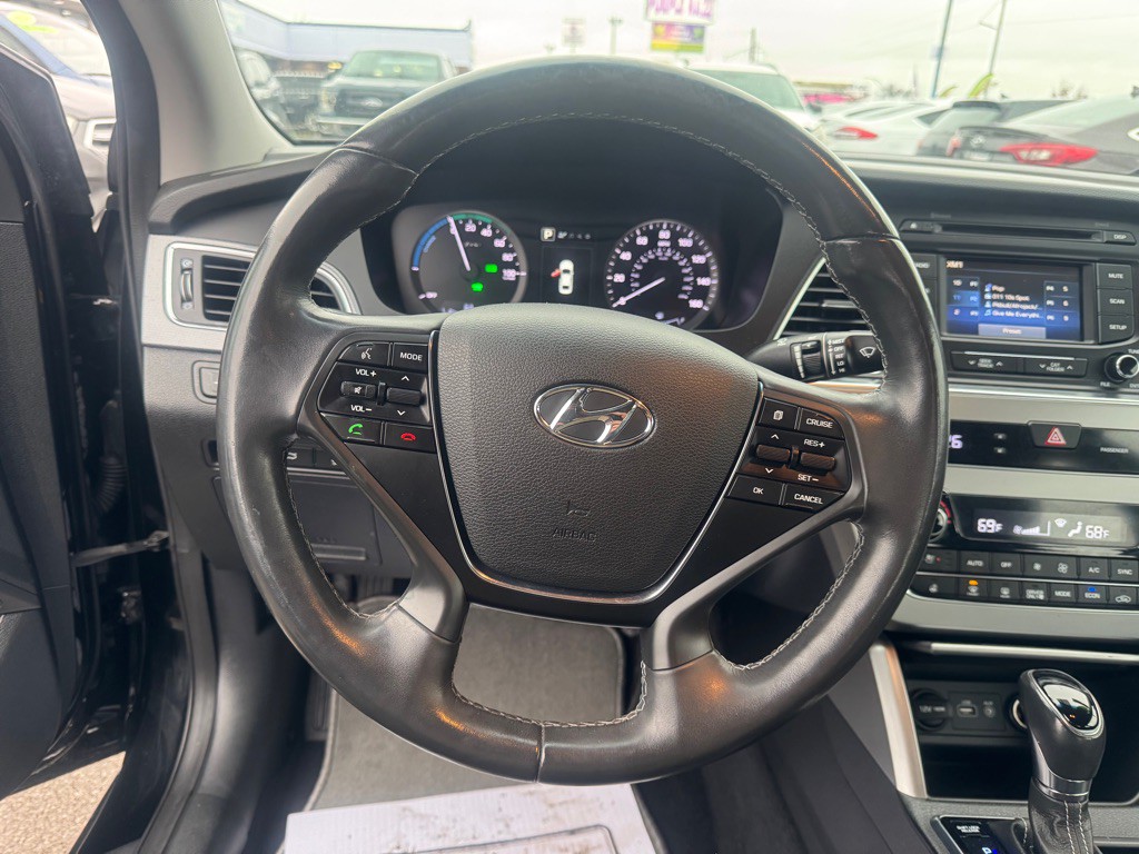 2016 Hyundai Sonata Image 12