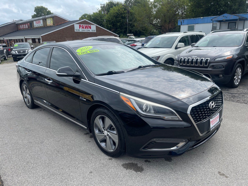 2016 Hyundai Sonata Image 3