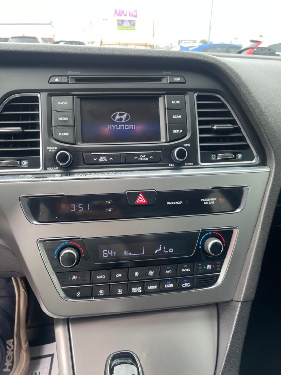 2016 Hyundai Sonata Image 12