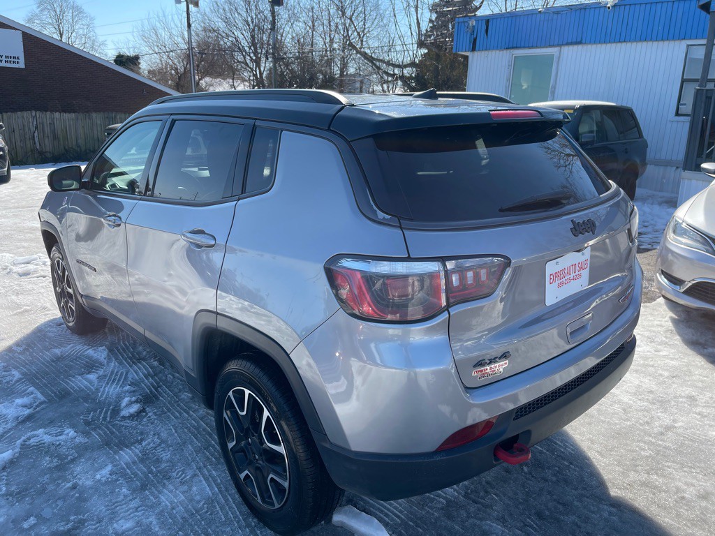 2020 Jeep Compass Image 6