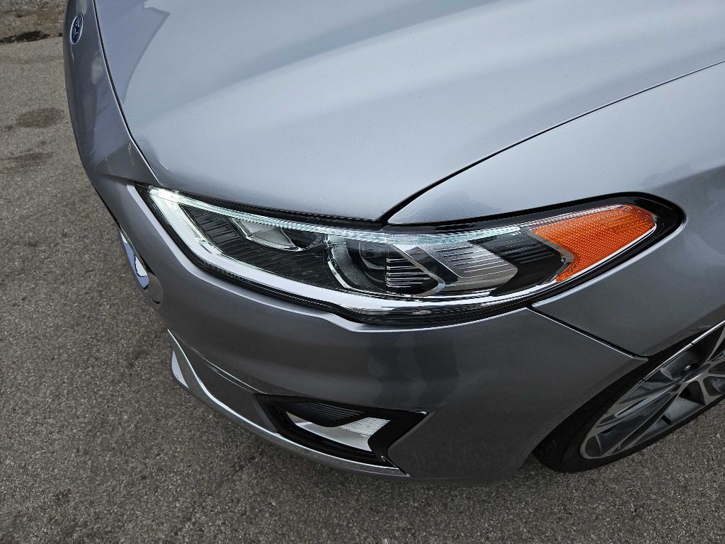 2020 Ford Fusion Image 7