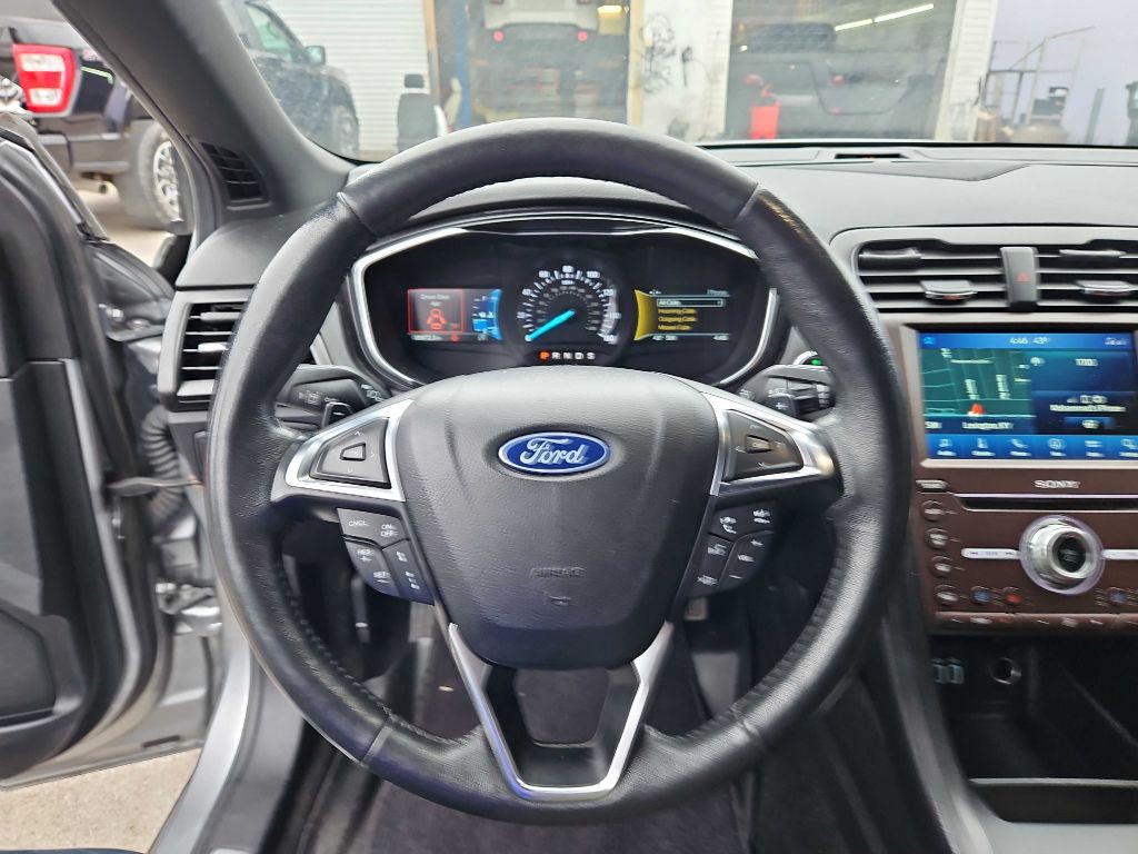 2020 Ford Fusion Image 12