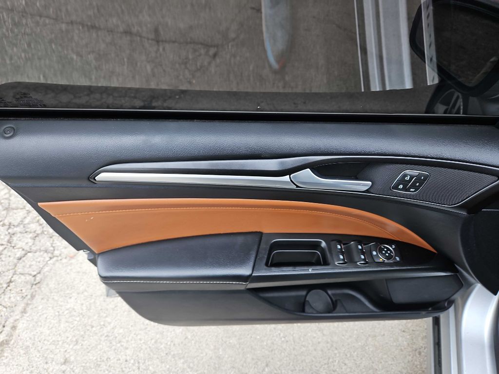 2020 Ford Fusion Image 14