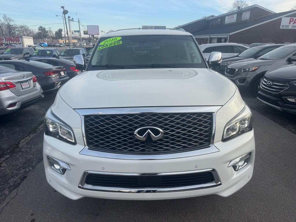 2016 INFINITI QX80 Image 2