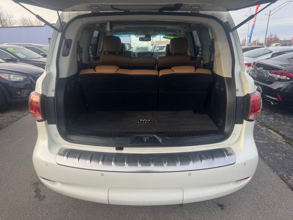 2016 INFINITI QX80 Image 19