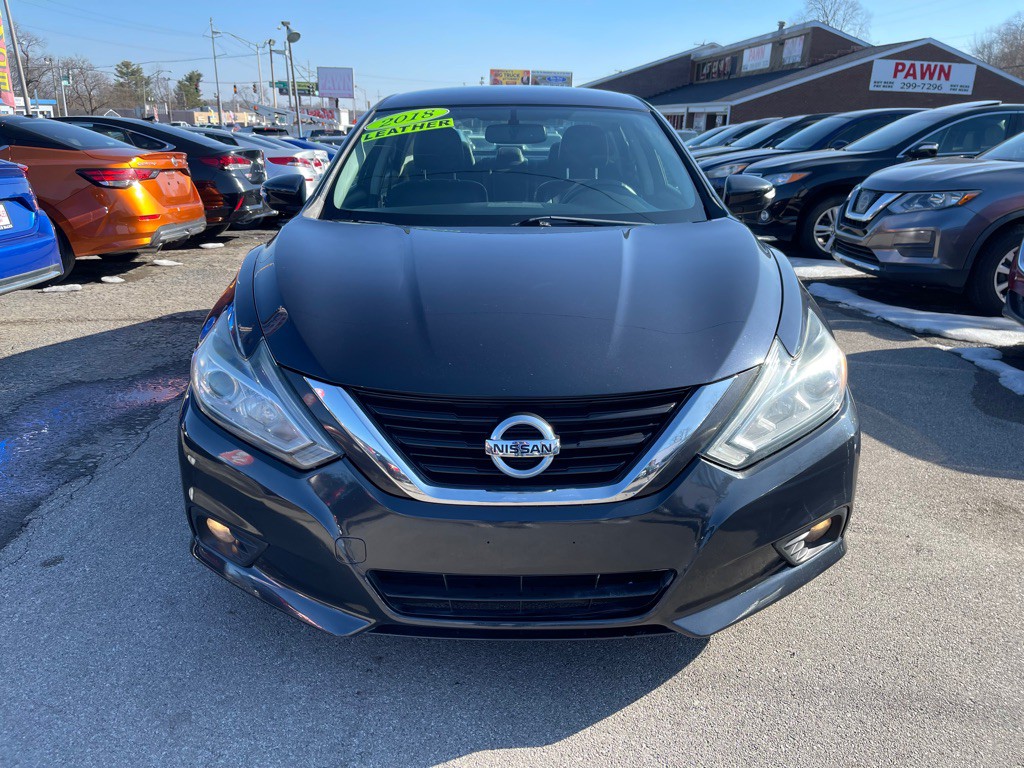 2018 Nissan Altima Image 2