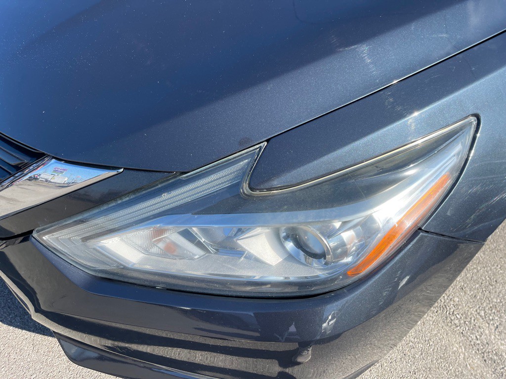 2018 Nissan Altima Image 7