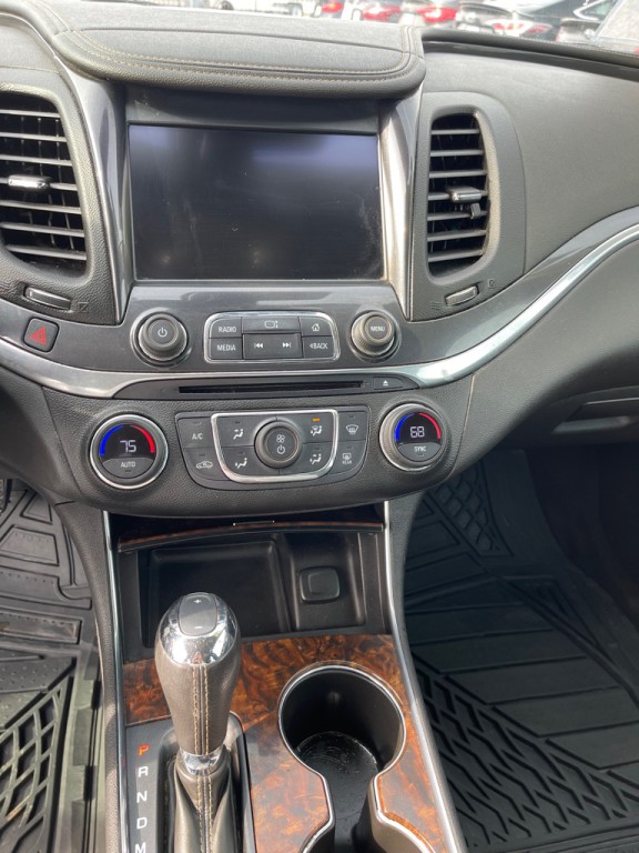 2014 Chevrolet Impala Image 12