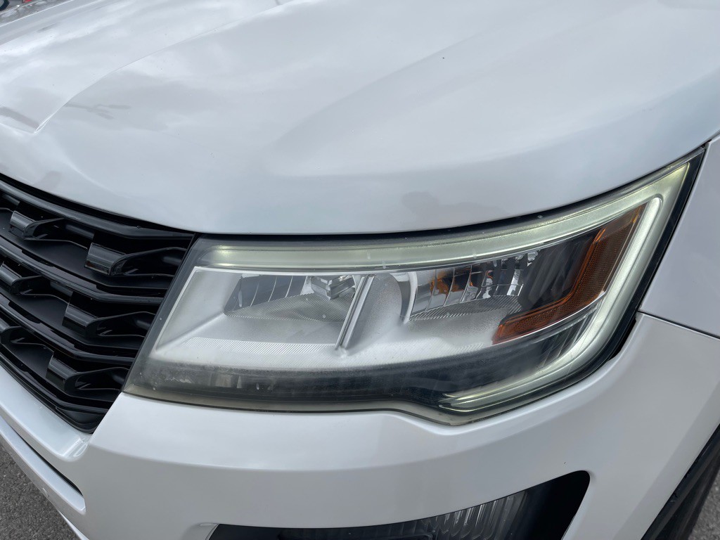 2016 Ford Explorer Image 7