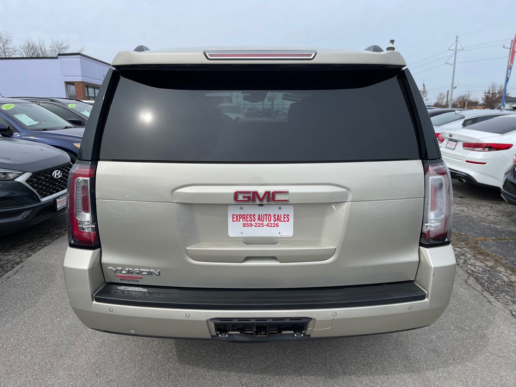 2017 GMC Yukon Image 5