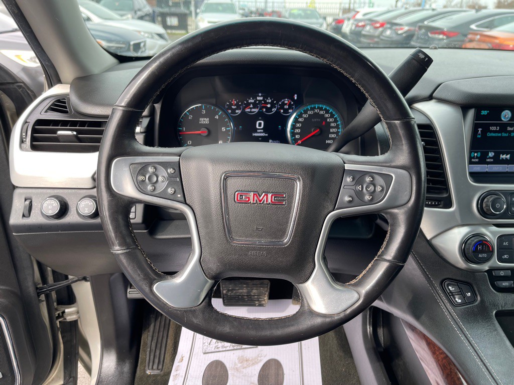 2017 GMC Yukon Image 11