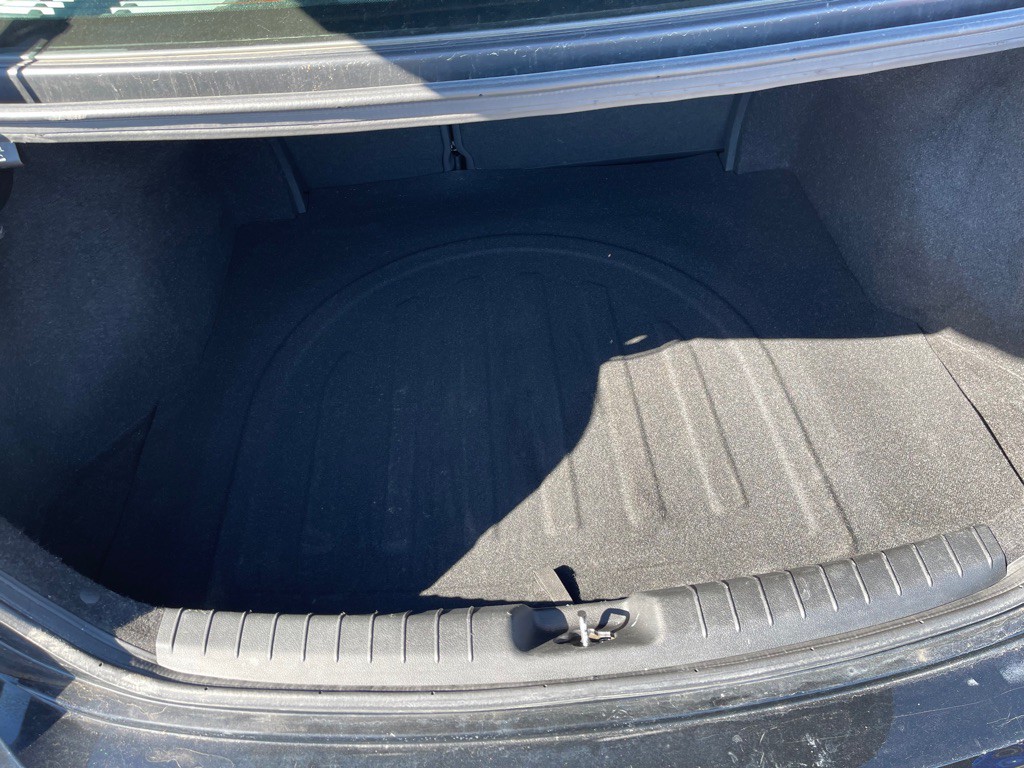 2017 Hyundai Elantra Image 15