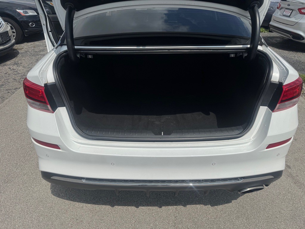 2020 Kia Optima Image 20