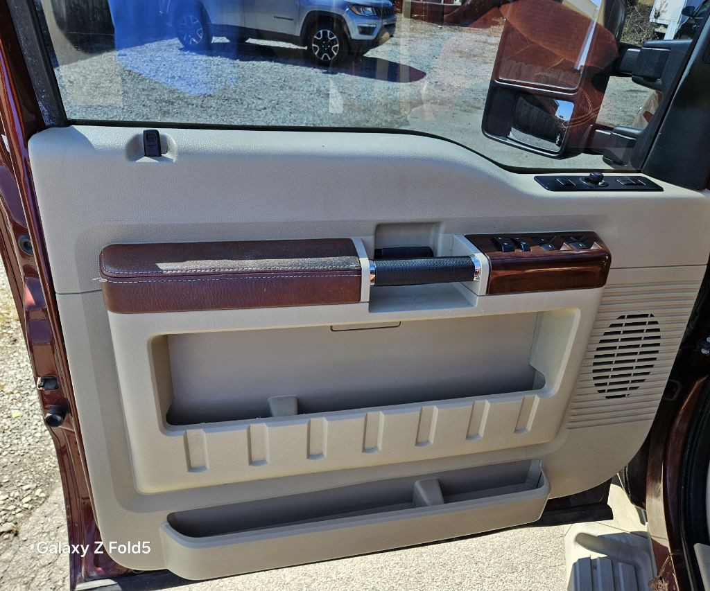 2008 Ford F-350 Image 9