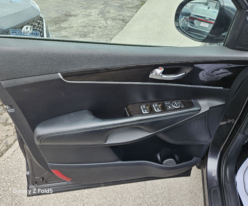 2019 Kia Sorento Image 9