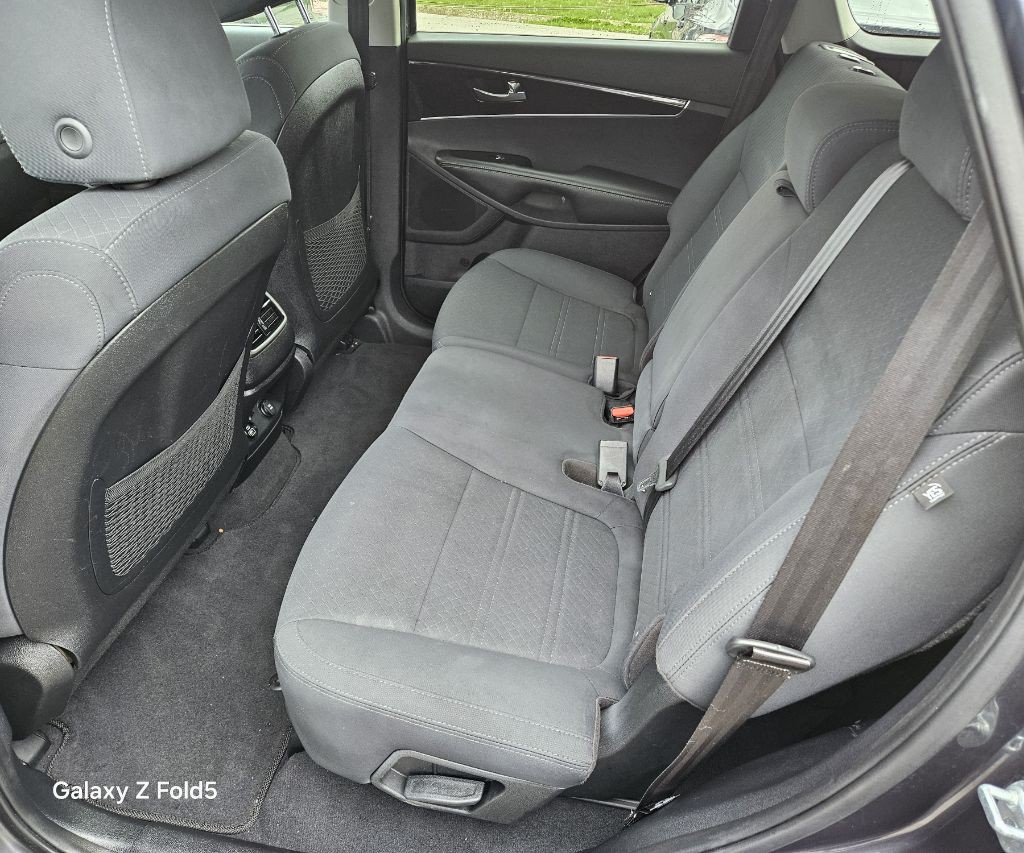 2019 Kia Sorento Image 14