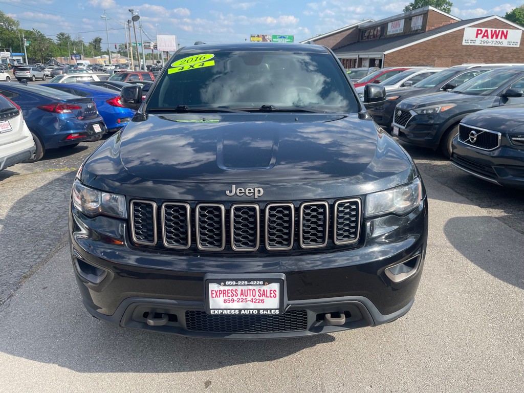 2016 Jeep Grand Cherokee Image 2