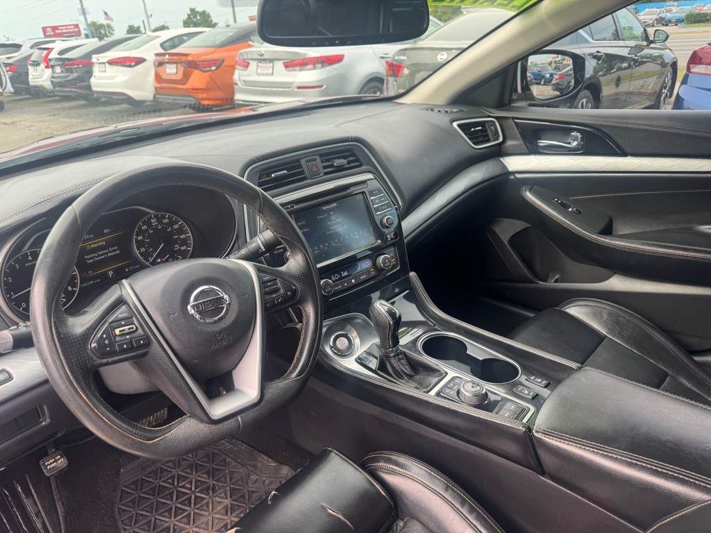 2017 Nissan Maxima Image 8