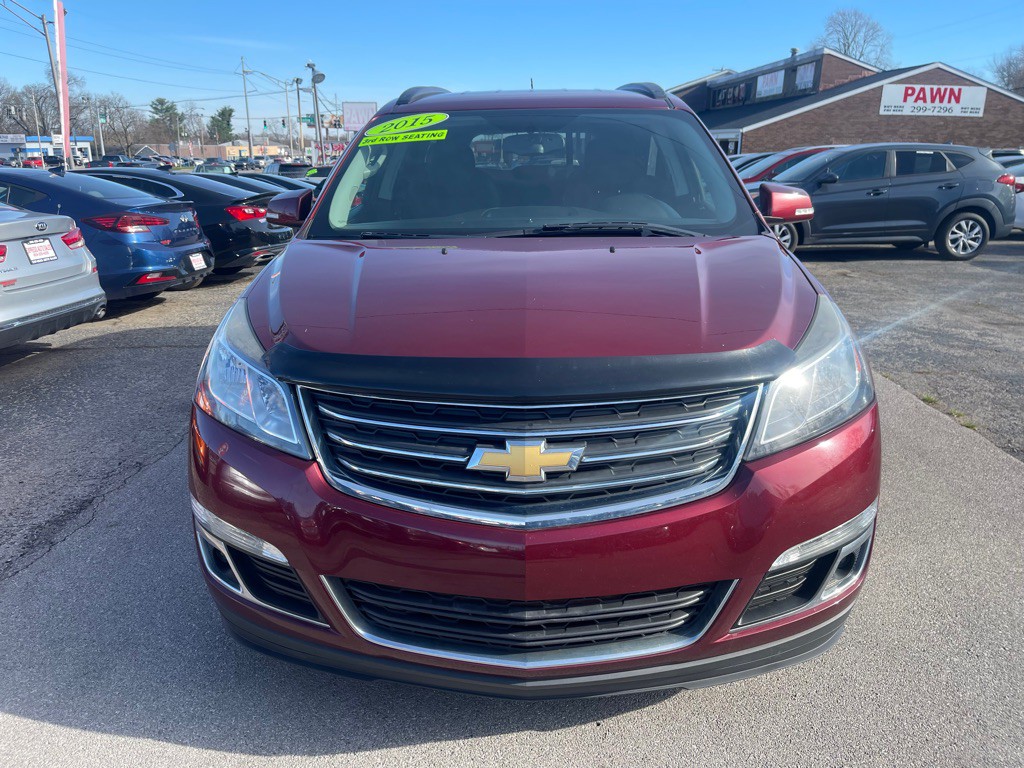 2015 Chevrolet Traverse Image 2