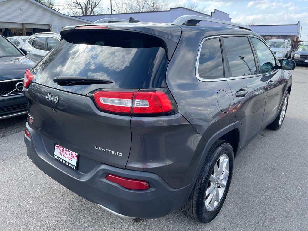 2015 Jeep Cherokee Image 4