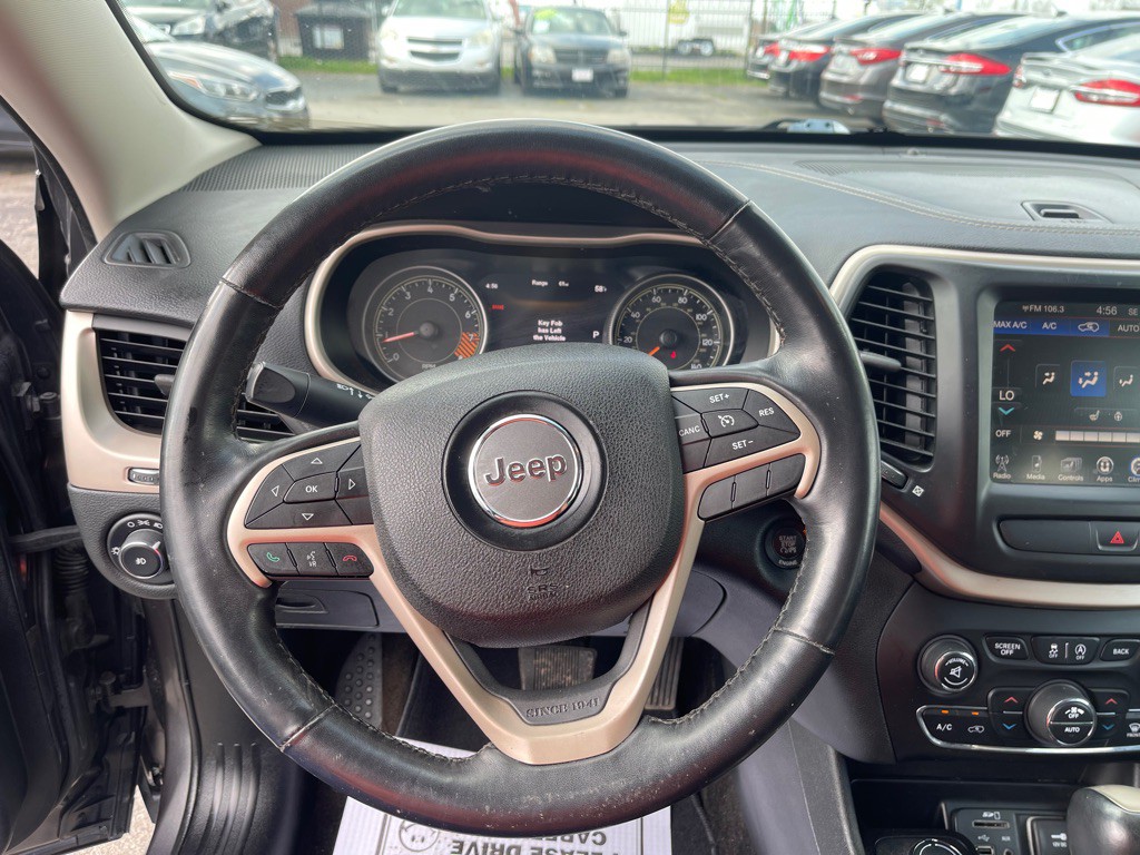 2015 Jeep Cherokee Image 11