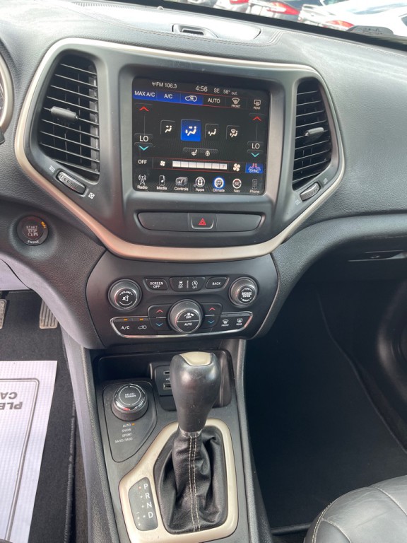 2015 Jeep Cherokee Image 12