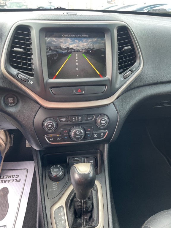 2015 Jeep Cherokee Image 13