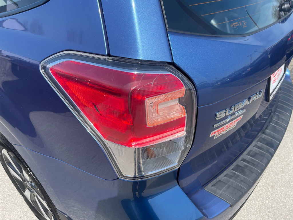 2018 Subaru Forester Image 8