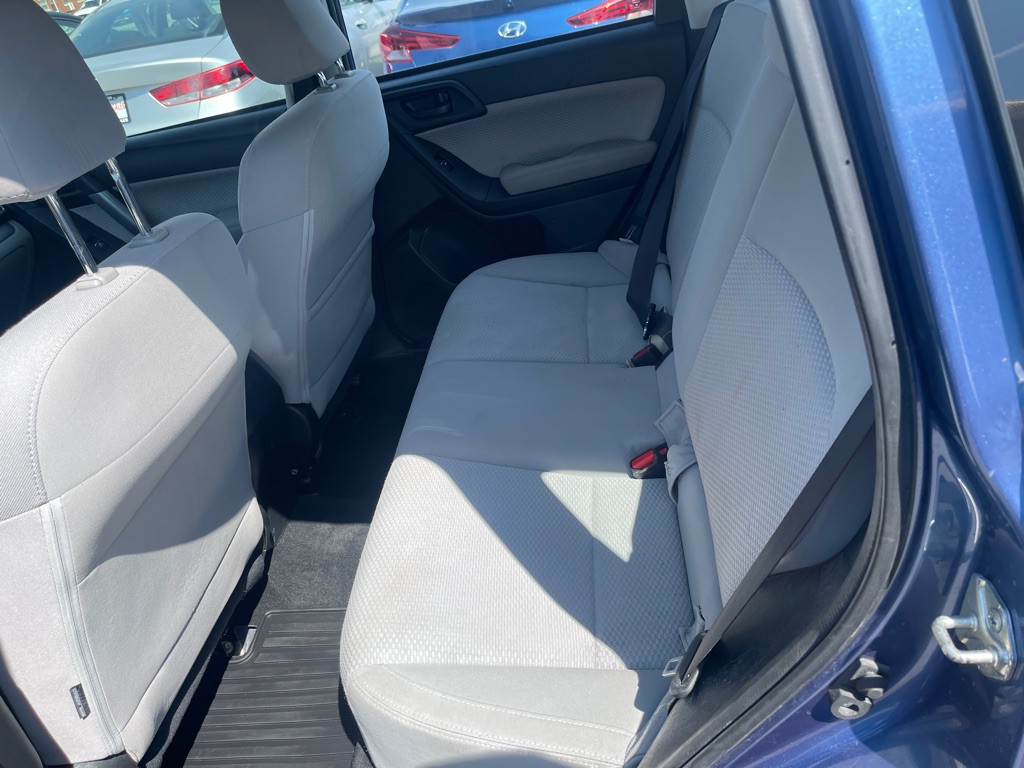 2018 Subaru Forester Image 14