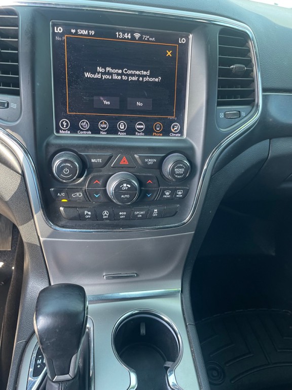 2018 Jeep Grand Cherokee Image 12