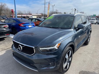Image for 2021 Volvo XC40 T5 MOMENTUM ID: 7395841