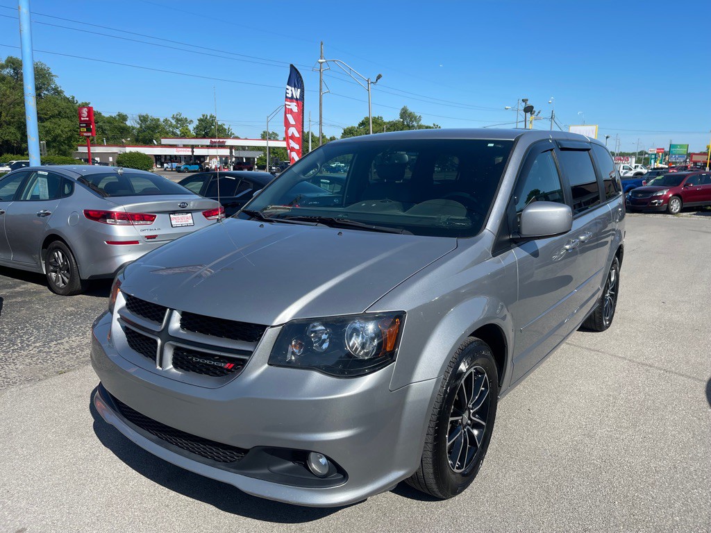 2017 Dodge Grand Caravan Image 1
