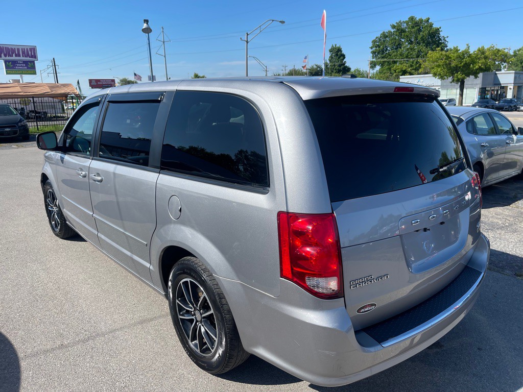 2017 Dodge Grand Caravan Image 6