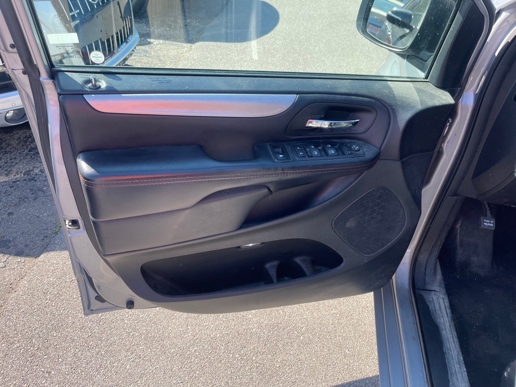 2017 Dodge Grand Caravan Image 7