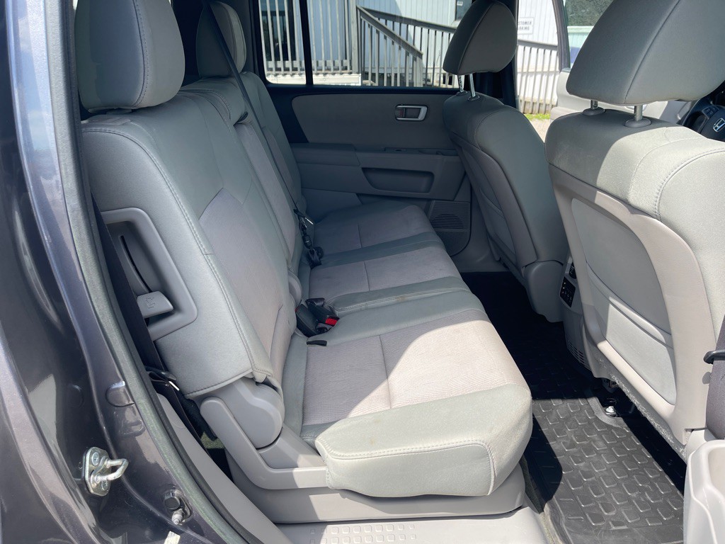 2015 Honda Pilot Image 14