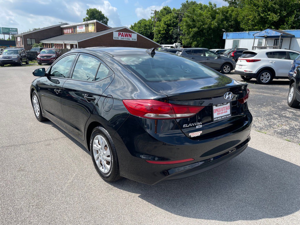 2018 Hyundai Elantra Image 6