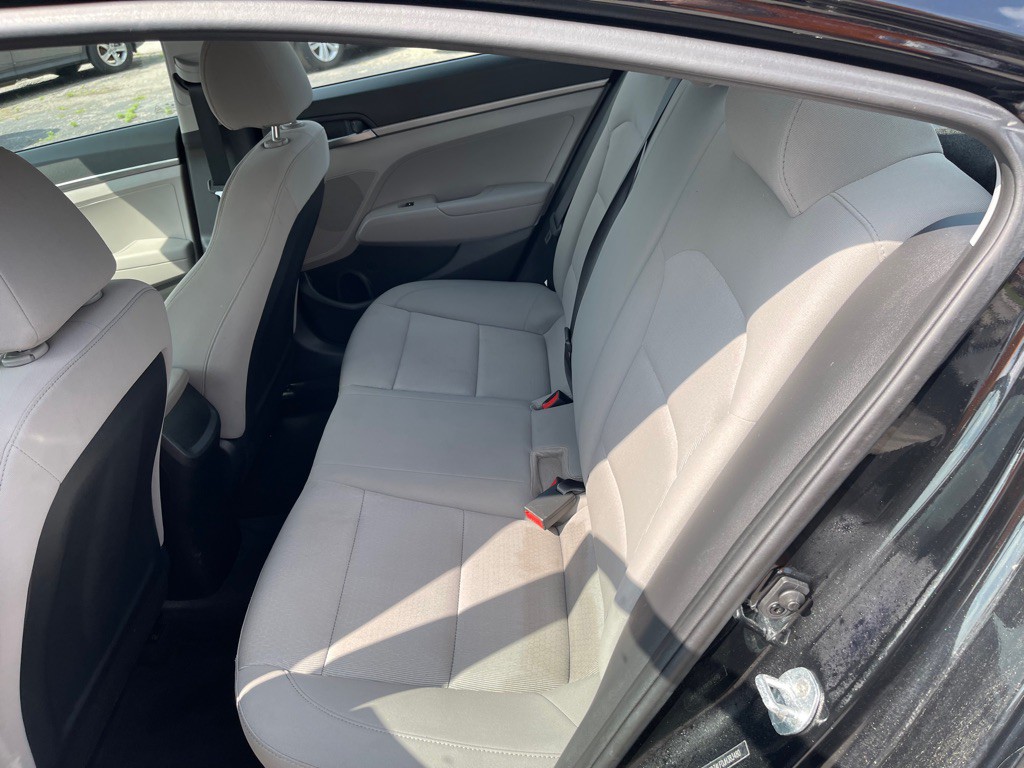 2018 Hyundai Elantra Image 14