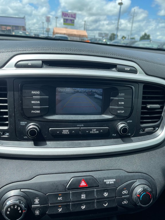 2018 Kia Sorento Image 13