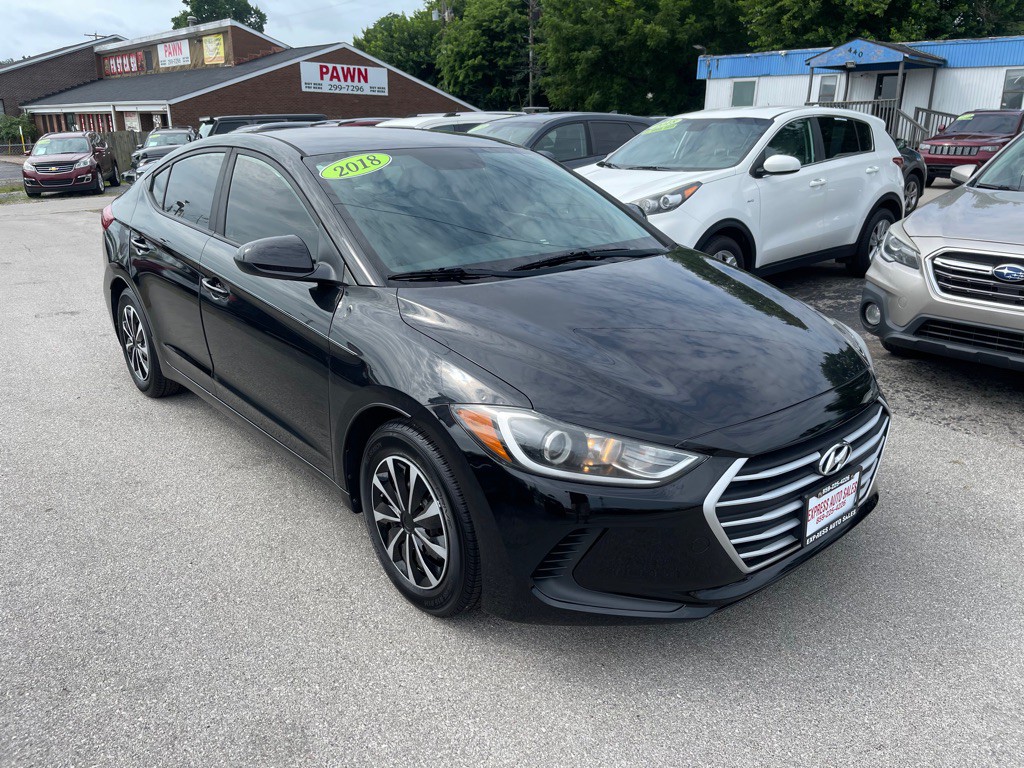 2018 Hyundai Elantra Image 3