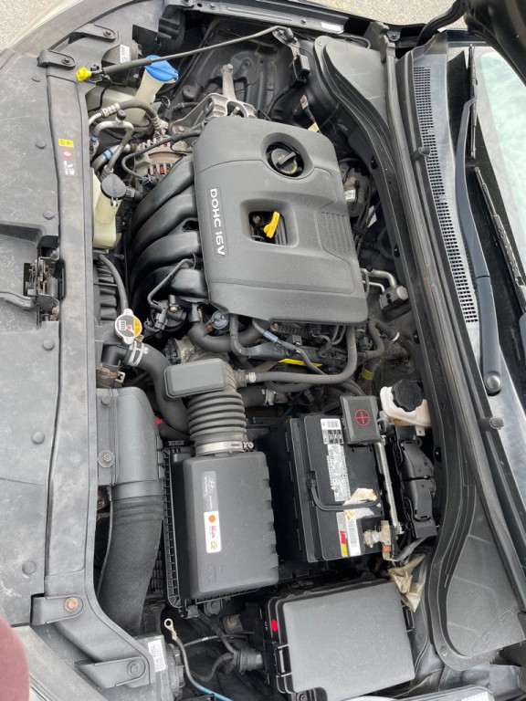 2018 Hyundai Elantra Image 14