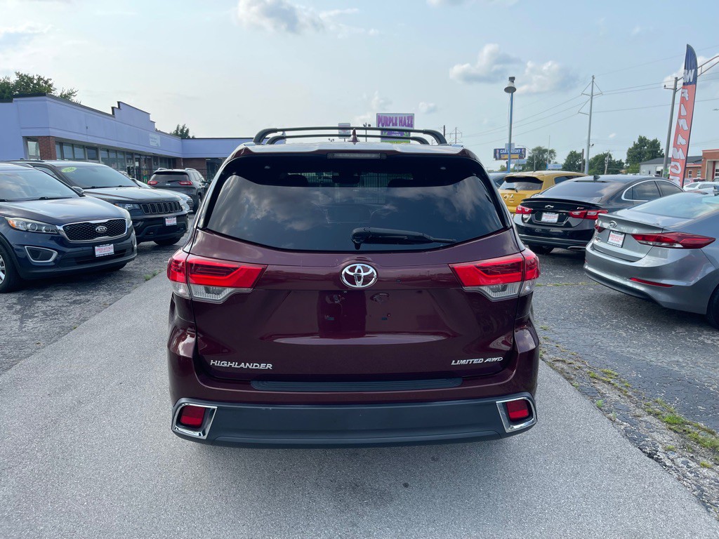 2018 Toyota Highlander Image 5