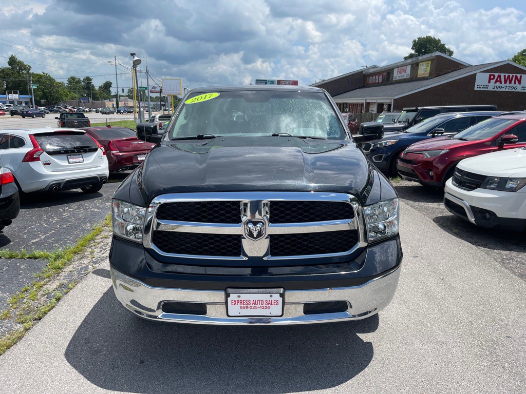 2017 RAM 1500 Image 3
