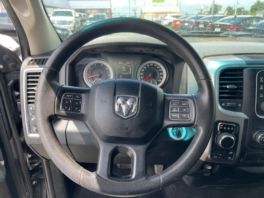 2017 RAM 1500 Image 12
