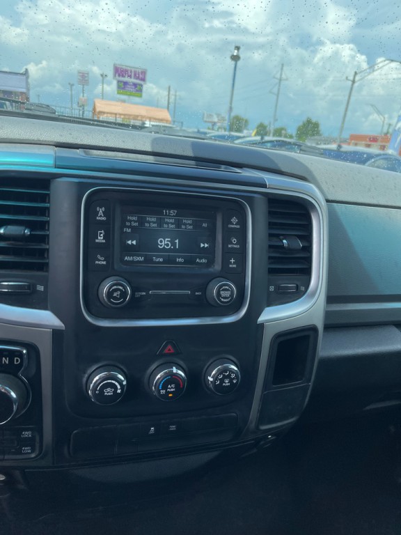 2017 RAM 1500 Image 13